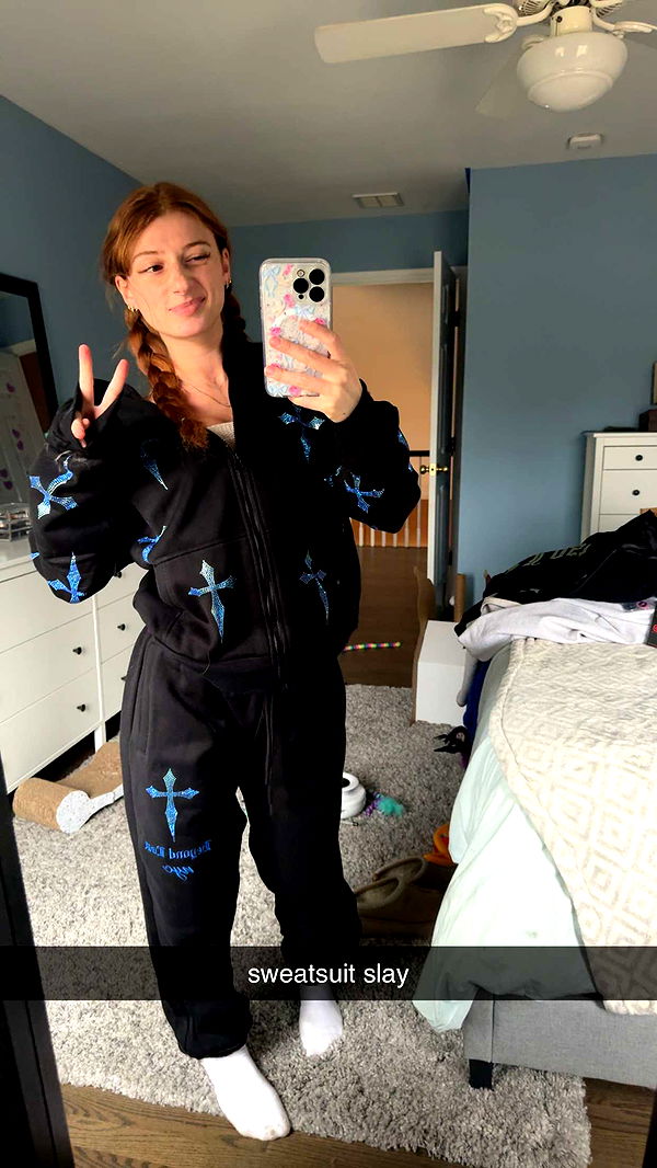 carmmieecat image ~ Altpins