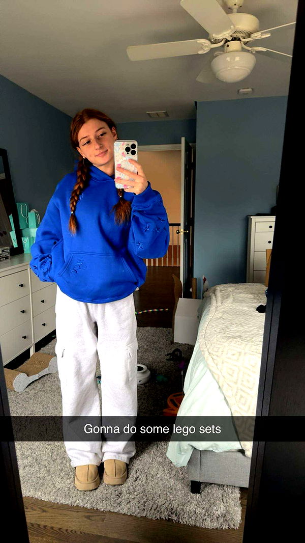 carmmieecat image ~ Altpins