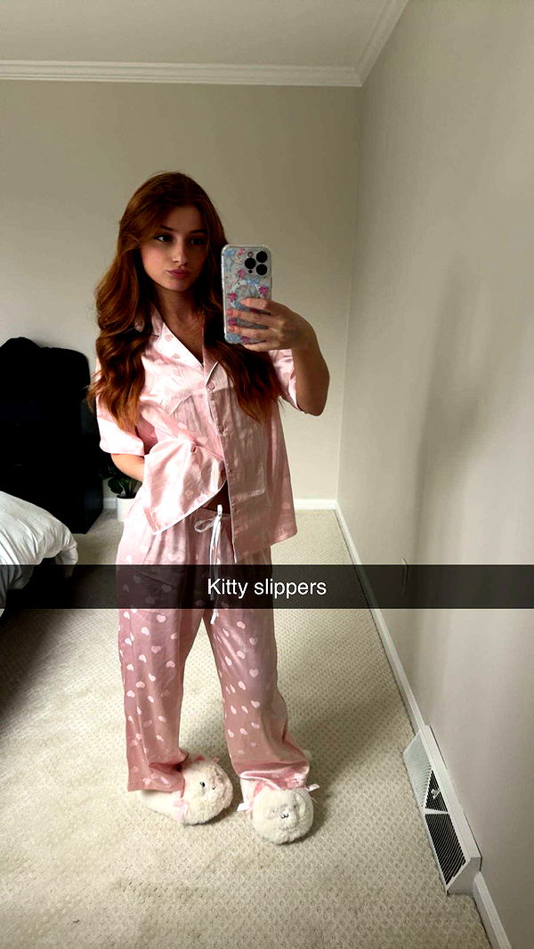 carmmieecat image ~ Altpins