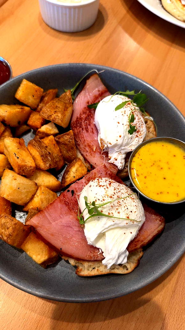 carmmieecat image ~ Altpins