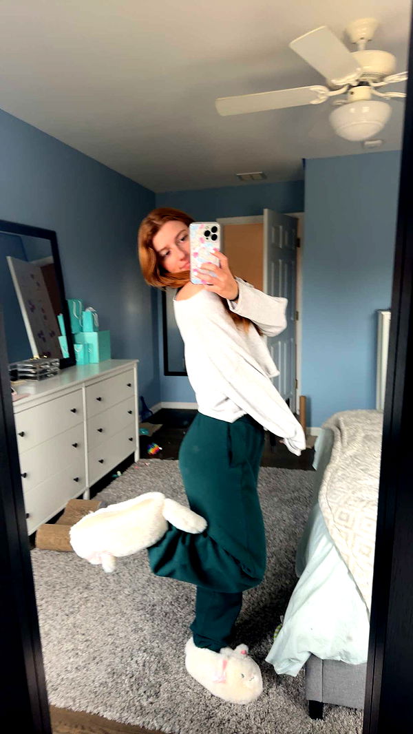 carmmieecat image ~ Altpins