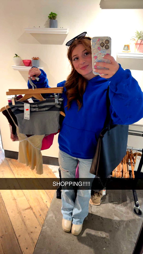 carmmieecat image ~ Altpins