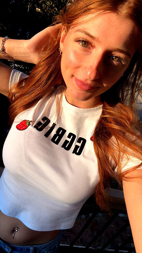 carmmieecat image ~ Altpins