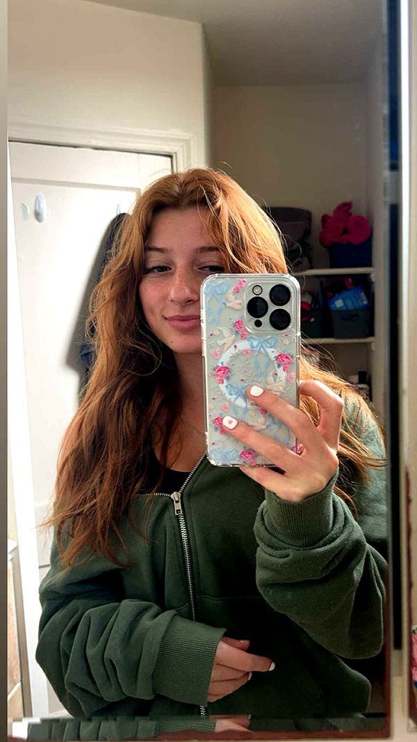 carmmieecat image ~ Altpins