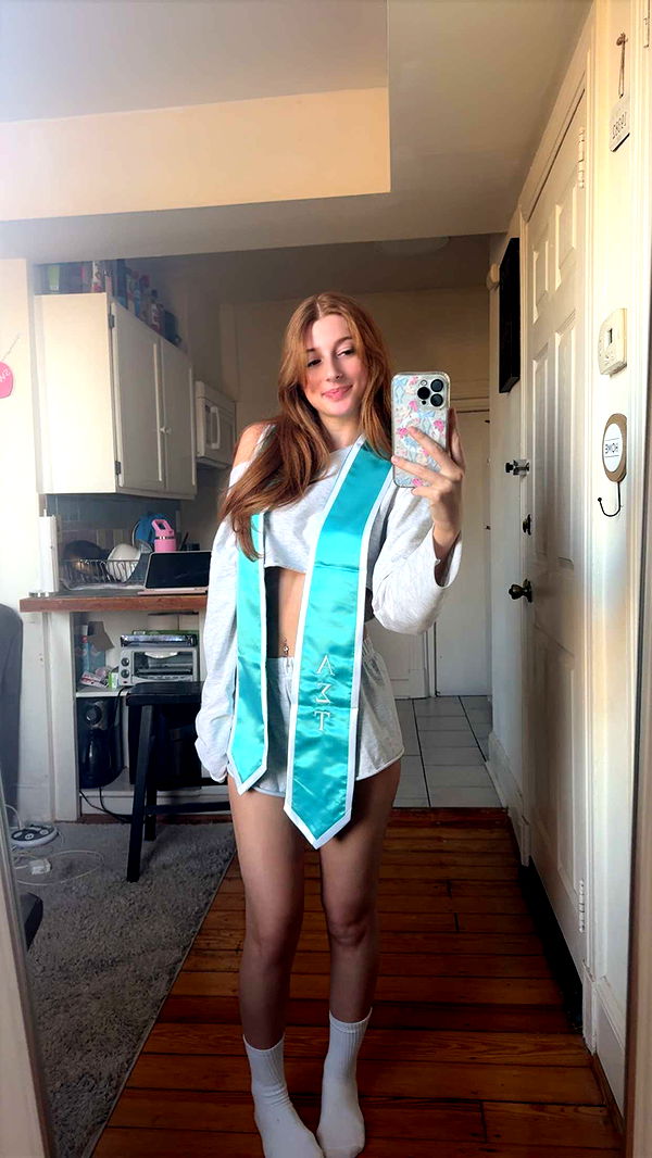 carmmieecat image ~ Altpins