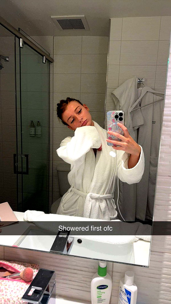 carmmieecat image ~ Altpins