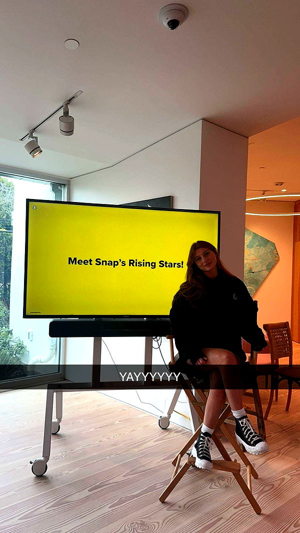 carmmieecat image ~ Altpins