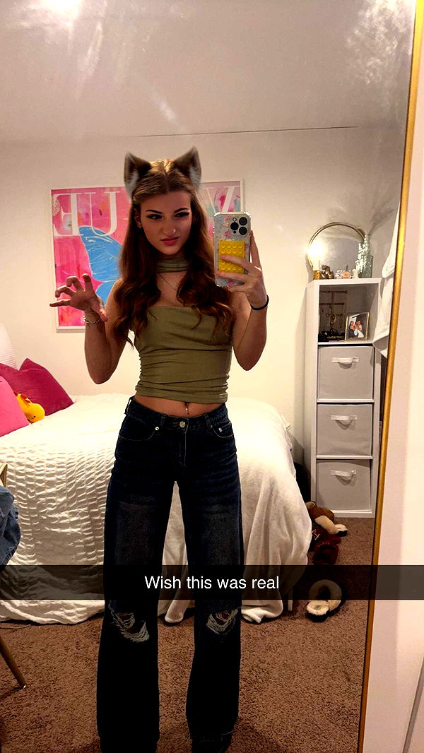 carmmieecat image ~ Altpins