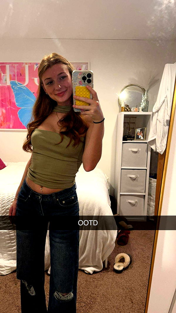 carmmieecat image ~ Altpins