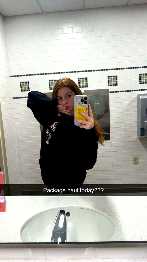 carmmieecat image ~ Altpins