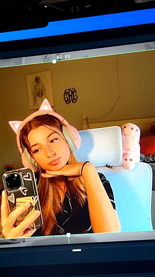 carmmieecat image ~ Altpins