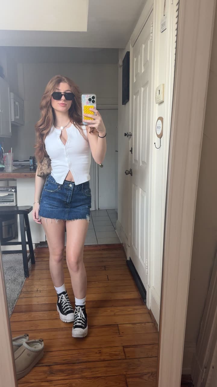 carmmieecat snapchat image archive image