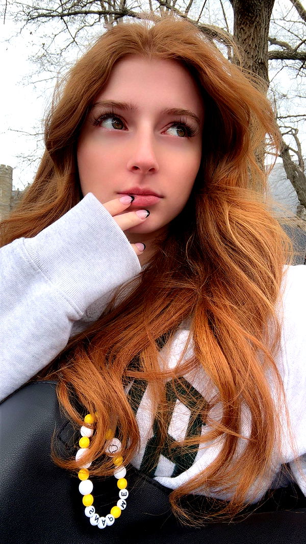 carmmieecat image ~ Altpins