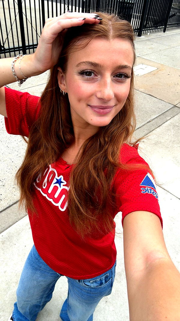 carmmieecat image ~ Altpins