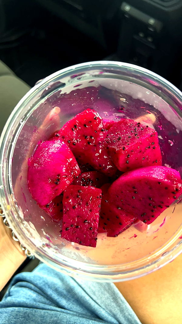 carmmieecat image ~ Altpins