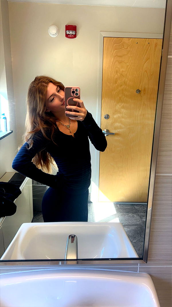 carmmieecat image ~ Altpins