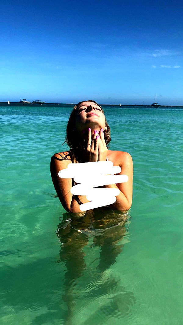 carmmieecat image ~ Altpins