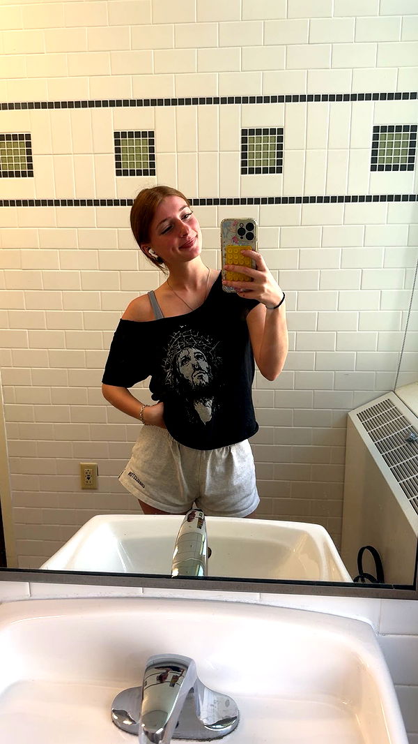 carmmieecat image ~ Altpins