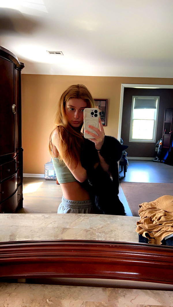 carmmieecat image ~ Altpins