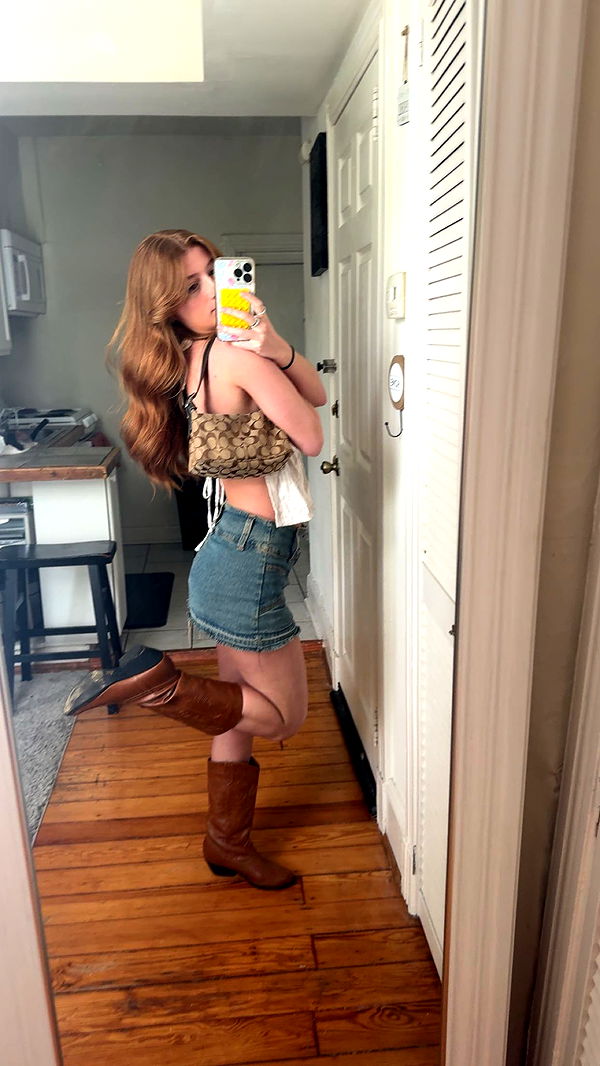 carmmieecat image ~ Altpins