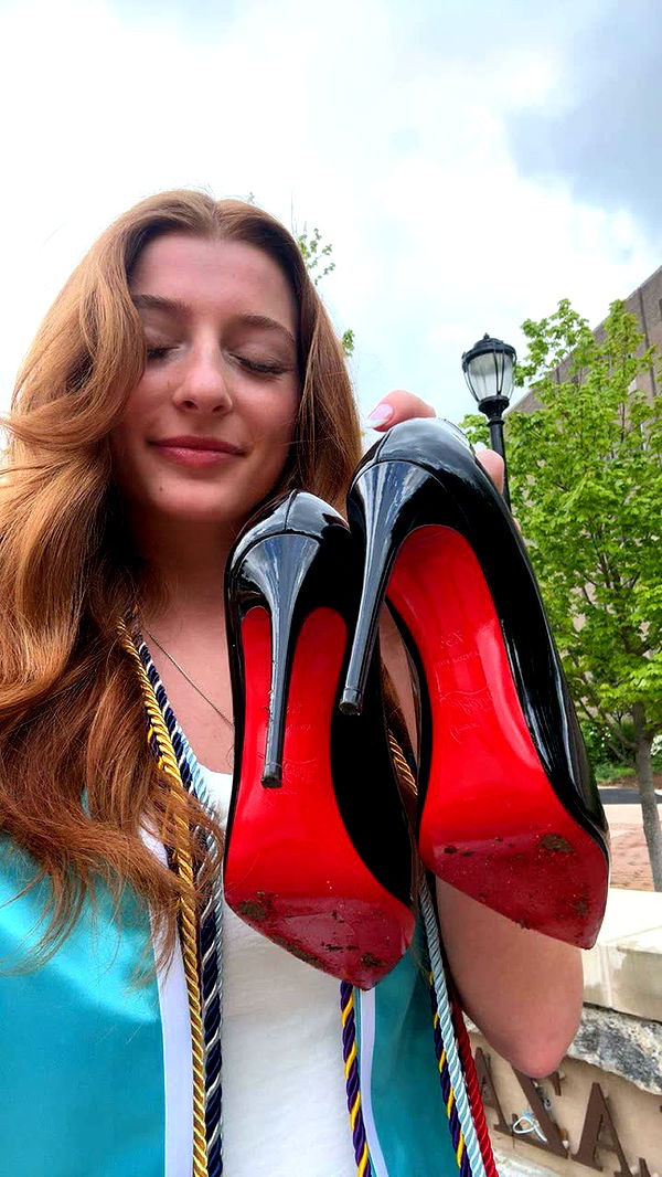 carmmieecat image ~ Altpins