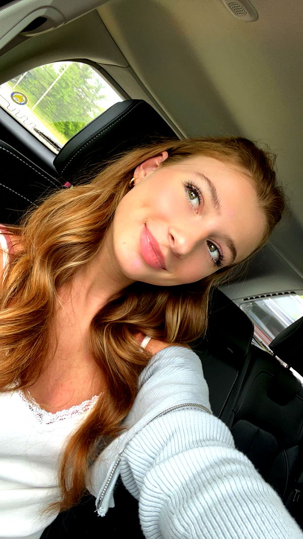 carmmieecat image ~ Altpins