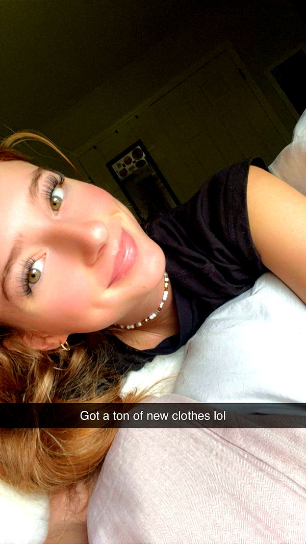 carmmieecat image ~ Altpins