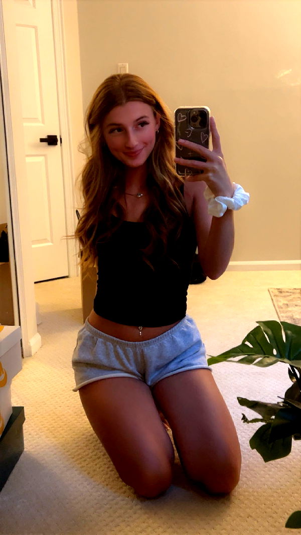 carmmieecat image ~ Altpins