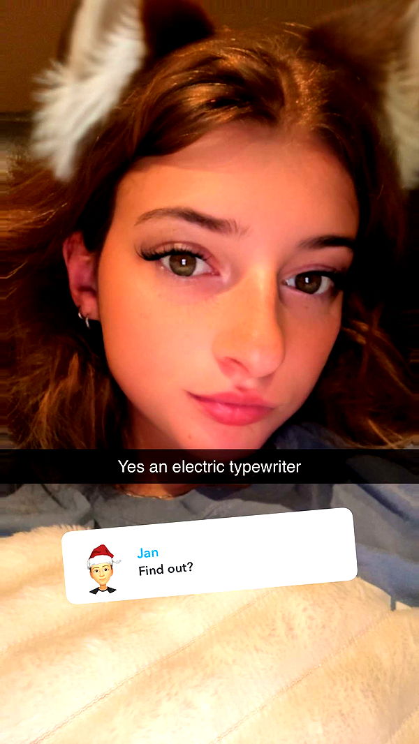 carmmieecat image ~ Altpins