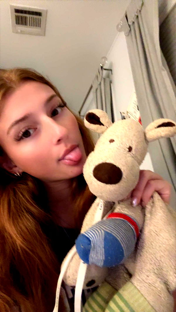 carmmieecat image ~ Altpins