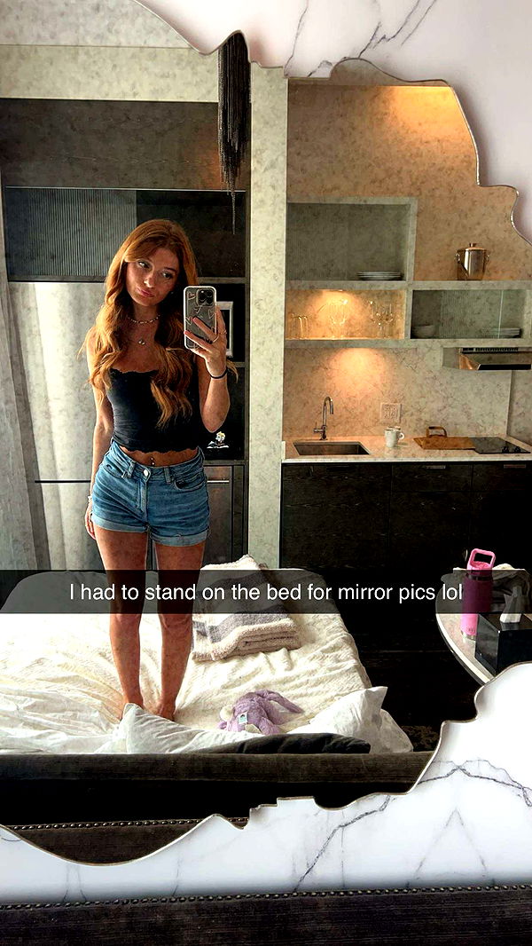 carmmieecat image ~ Altpins