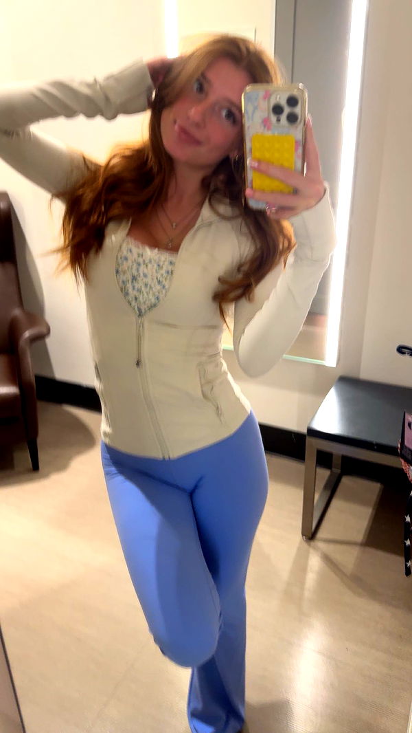 carmmieecat image ~ Altpins