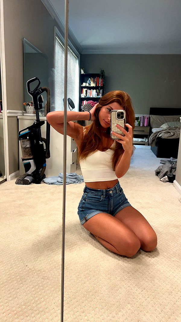 carmmieecat image ~ Altpins