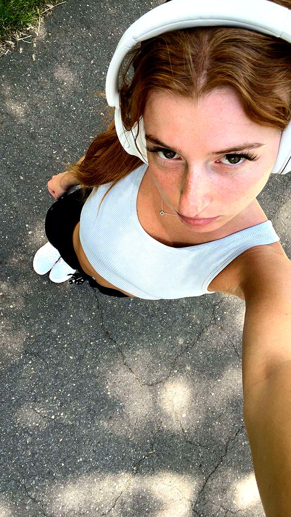 carmmieecat image ~ Altpins