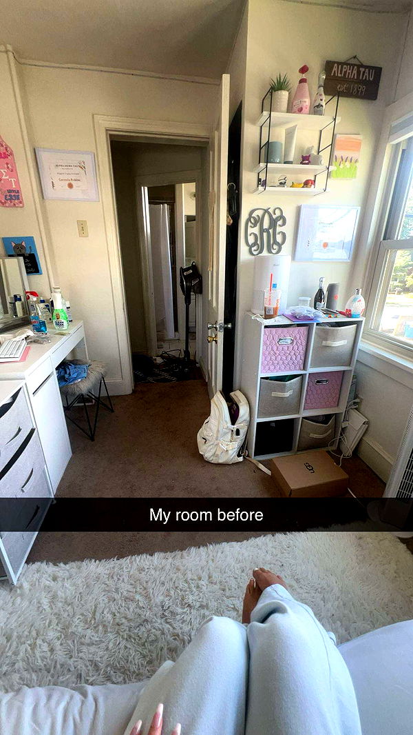 carmmieecat image ~ Altpins