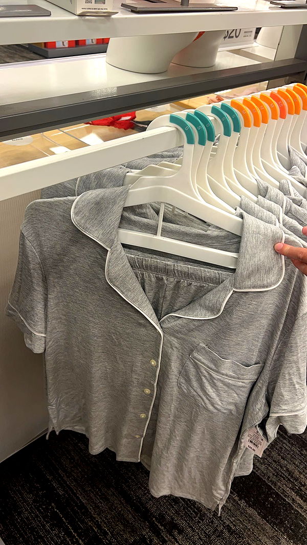 carmmieecat image ~ Altpins