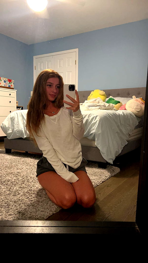 carmmieecat image ~ Altpins