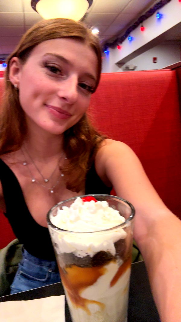 carmmieecat image ~ Altpins