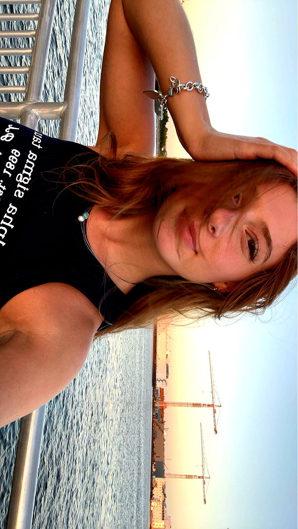 carmmieecat image ~ Altpins