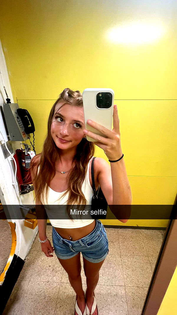 carmmieecat image ~ Altpins