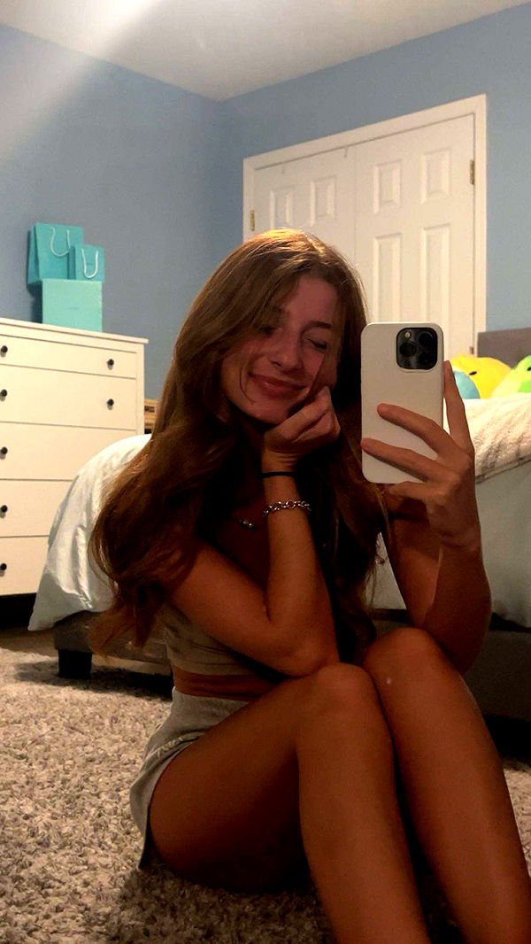 carmmieecat image ~ Altpins