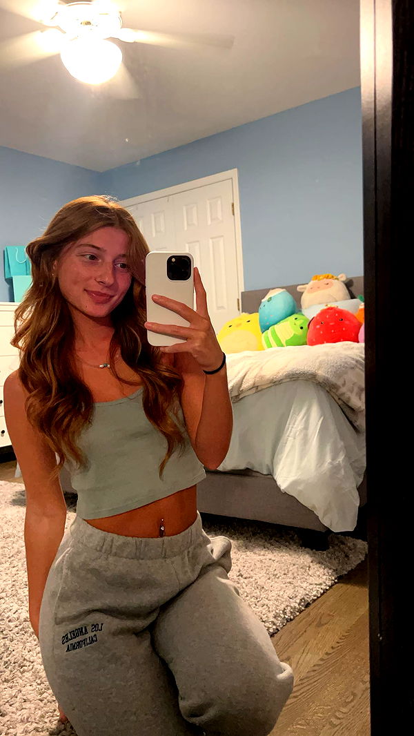 carmmieecat image ~ Altpins