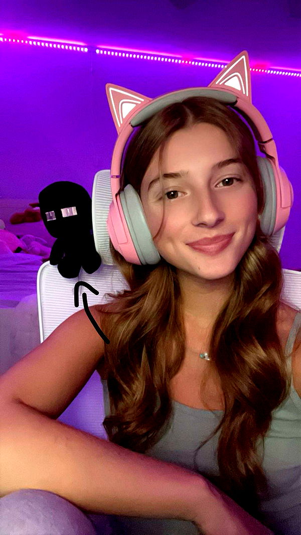 carmmieecat image ~ Altpins