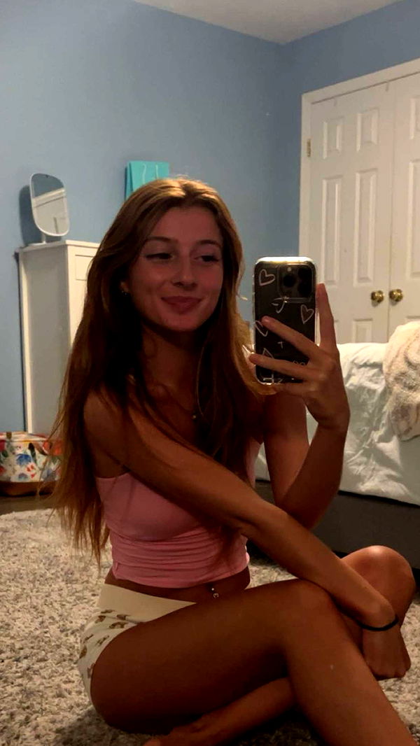 carmmieecat image ~ Altpins