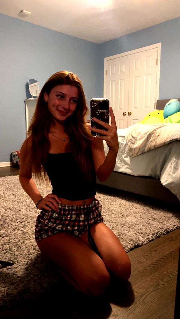 carmmieecat image ~ Altpins