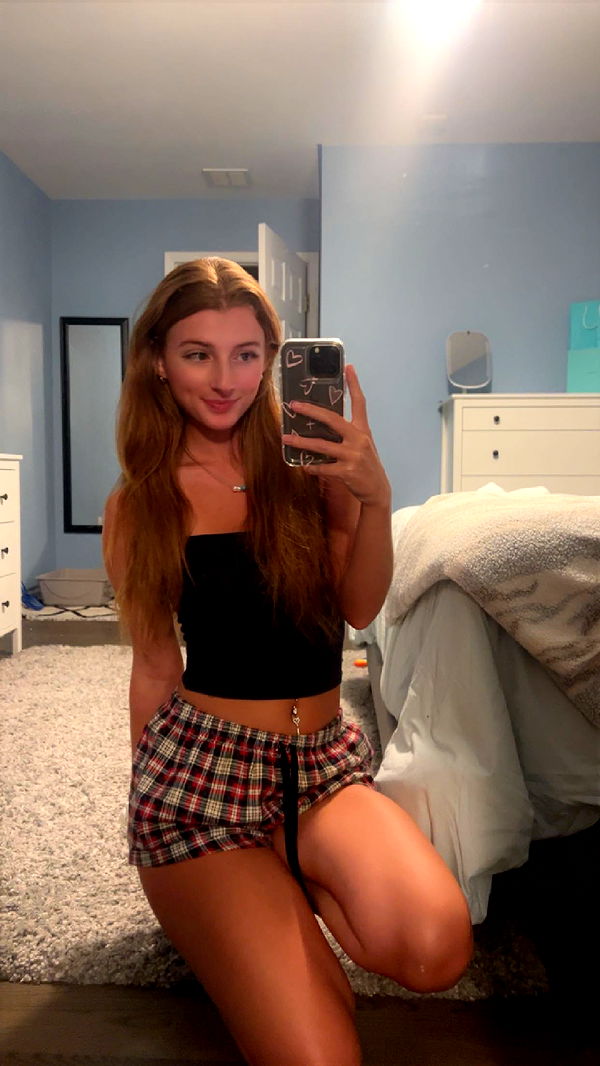 carmmieecat image ~ Altpins