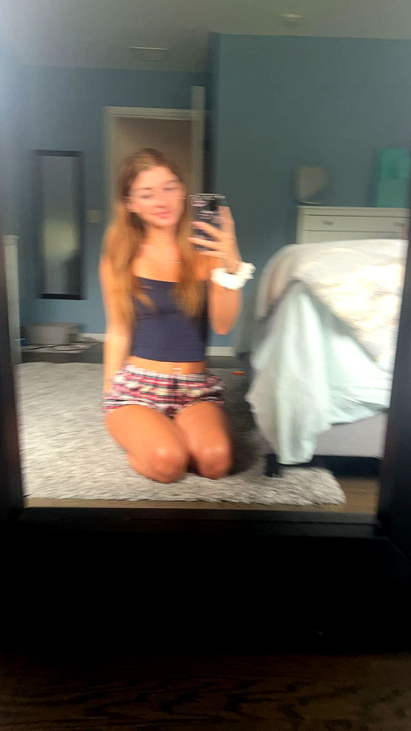 carmmieecat image ~ Altpins