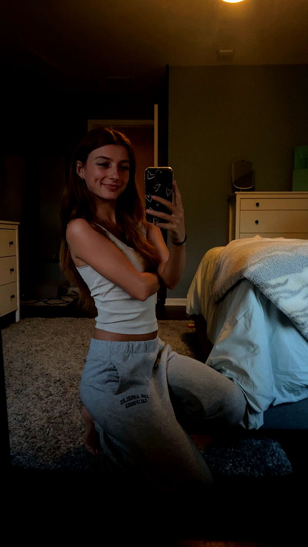 carmmieecat image ~ Altpins