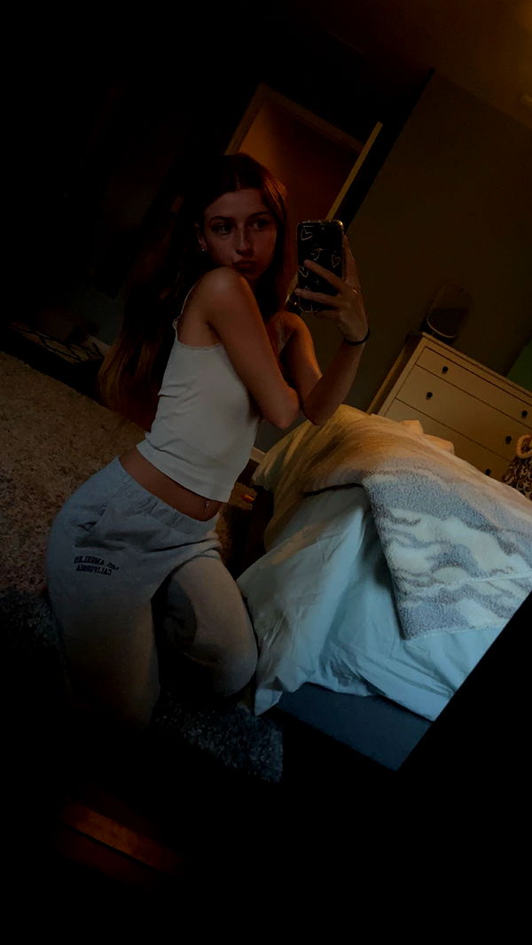 carmmieecat image ~ Altpins