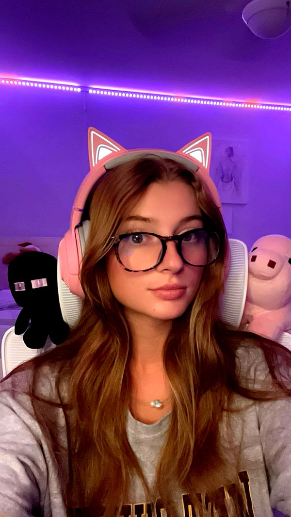 carmmieecat image ~ Altpins